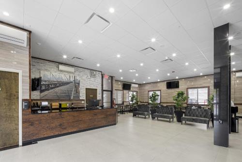 Highbridge Hotel in Bronx