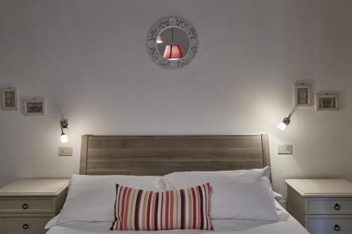 Hotel Spring - main image