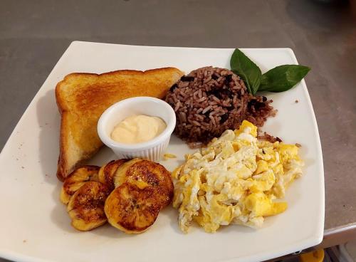 Hotel M&M Beach House