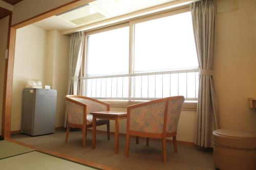 Japanese-Style Room