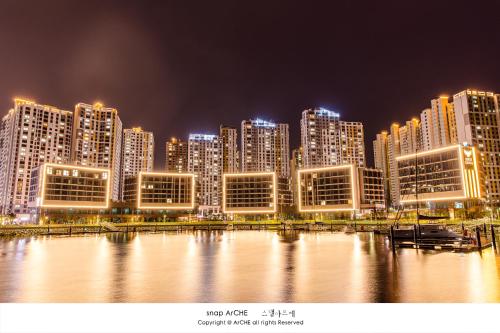 Lotte Castle Marina (1)