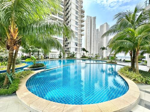 泳池, 尼奧套房金海灣海景鄉村花園飯店 (Sea View Country Garden Danga bay by Neo Suites) in 金海灣
