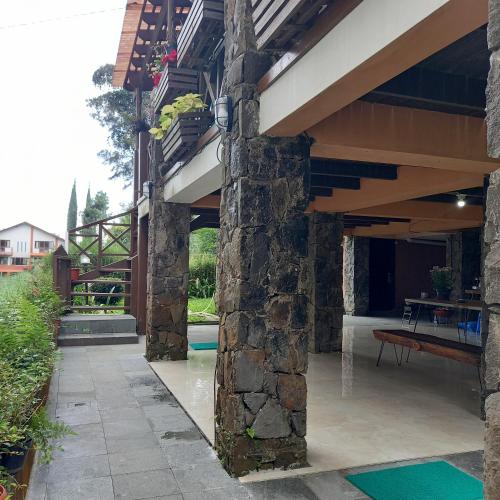 Villa Elisabeth at Villa Istana Bunga - Kec. Cipeundeuy