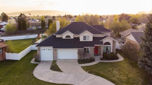 Large family home near Provo Canyon and Sundance - Orem