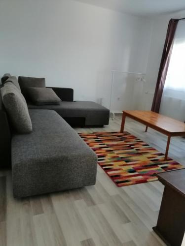 Három Apartmanház