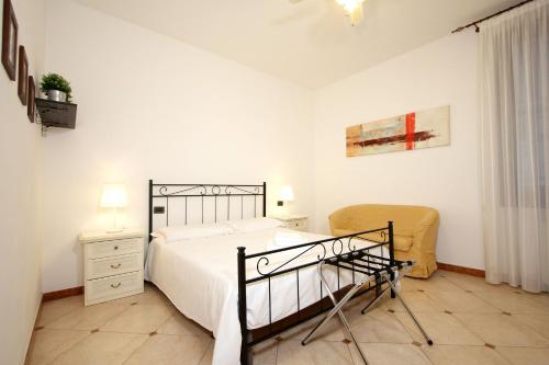Two-Bedroom Apartment image 4