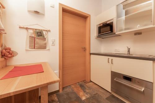 Aparthotel Ambiente - image 14