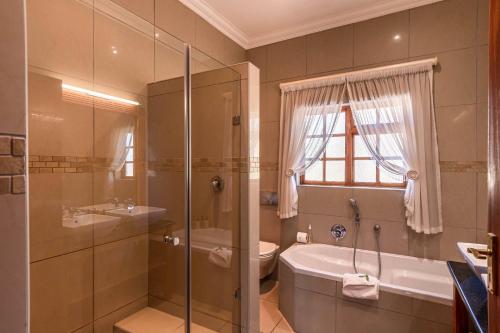 Mooiplaas Guesthouse