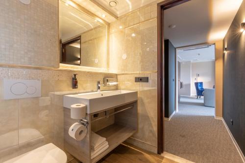 Fletcher Wellness-Hotel De Hunzebergen - image 8