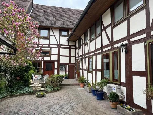 Ferienwohnung/Monteurwohnung in ruhigem Innenhof in Nörten-Hardenberg, Deutschland