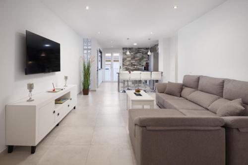Three-Bedroom Superior Apartment