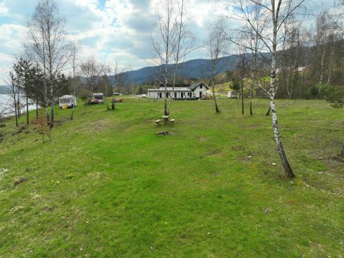Exterior view of Sloneczna Przystan Klimkowka pokoje camp pole namiotowe