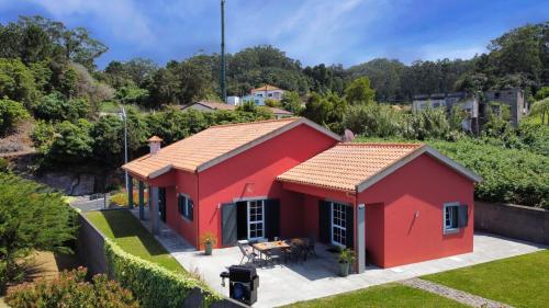 Casa DaSa by LovelyStay gîte à louer Ponta do Tristão