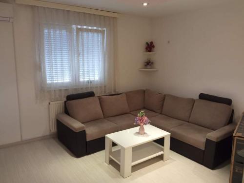 B&B Doboj - Apartman Best - Bed and Breakfast Doboj