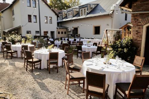 puutarha, Revesz Hotel, Restaurant and Rosa Spa in Győr
