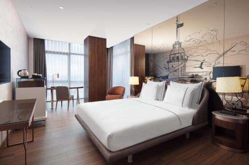 room detail thumbnail 1