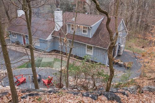 Cowry Acres - 11 Acre Enchanted Retreat, Hot Tub - 숙소 외관