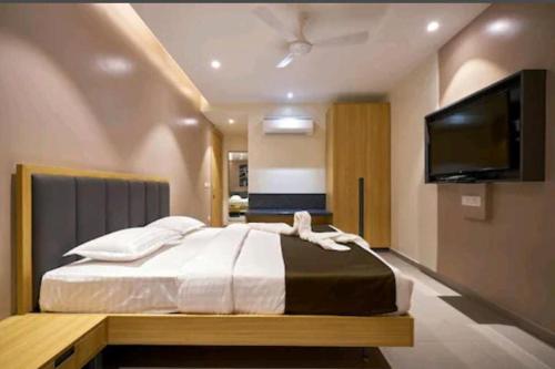 Elite Inn, Kolhapur, 100 Mts from Railway Station