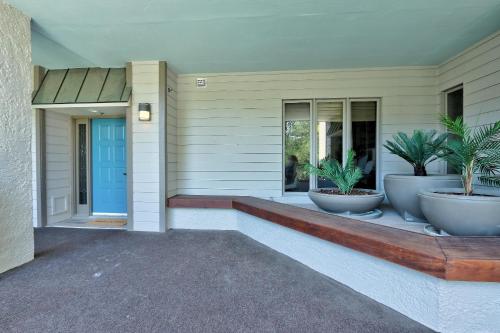 South Beach Club 1923 South Beach Club 1923