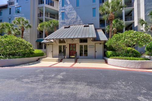 South Beach Club 1923 South Beach Club 1923