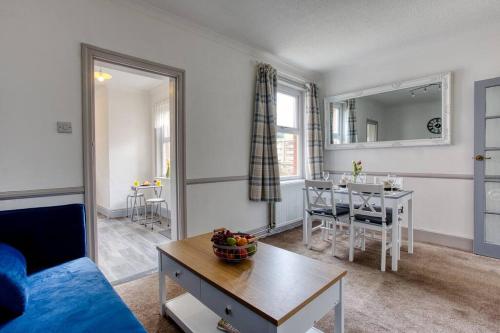 Your Home From Home in Newport. in Newport South