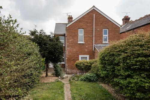 Your Home From Home in Newport. in Newport South