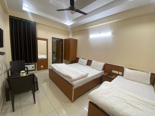 Hotel Madhav Inn