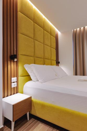 HOTEL RENATO