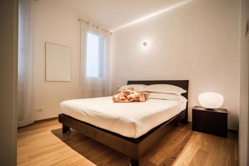 Apt. Venice Modern Style - image 10