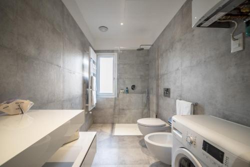 Apt. Venice Modern Style - image 3
