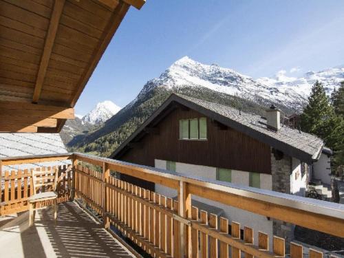 Apartment Chalet Saasia by Interhome Saas-Fee