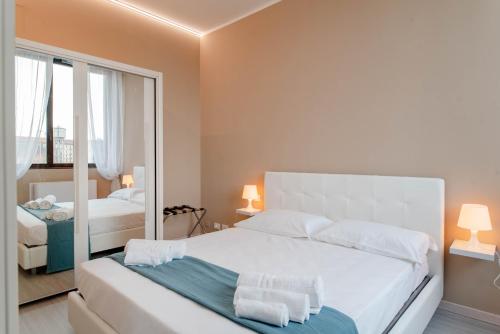 One-Bedroom Apartment image 9