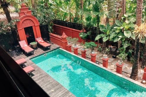 Tri Yaan Na Ros Colonial House Hotel