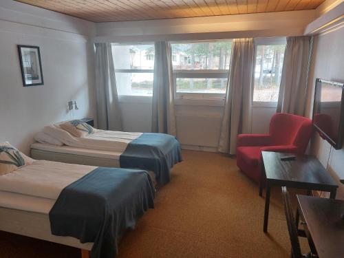 2 twin beds
