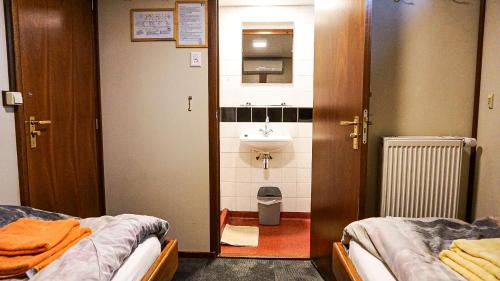 Hotelboat Angeline, Amsterdam (photo 8)