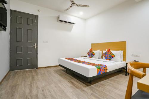 FabHotel VAT - Meera Bagh