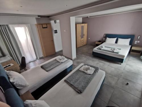 3 Island View Hotel in Nydri