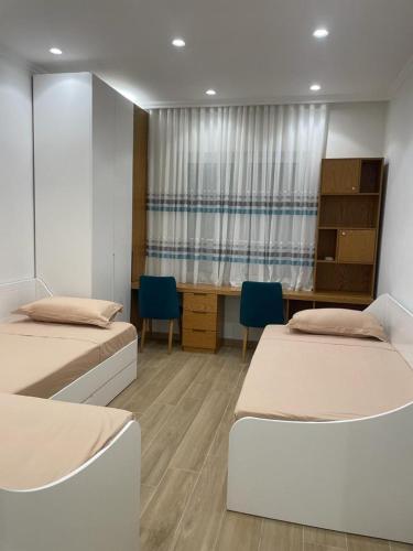 City Center Apartment Kafe Flora, Tirana (photo 10)