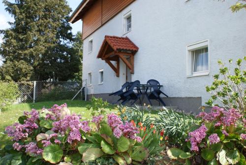 Mayerhofer House