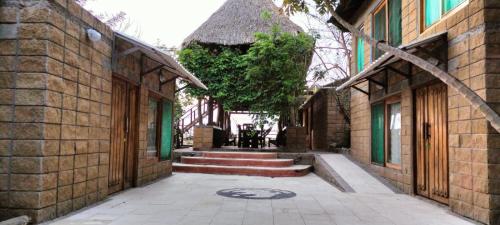 Tambo Marina Eco Hostal