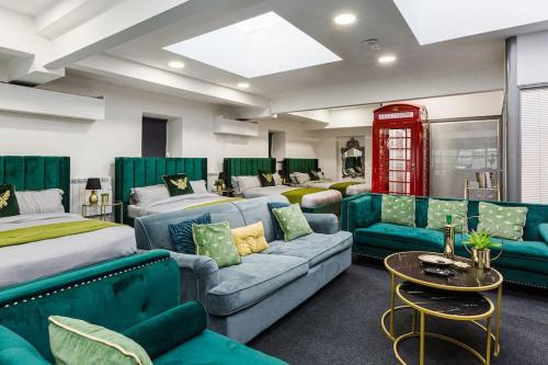 VIP city centre apartment with secure free parking, Liverpool