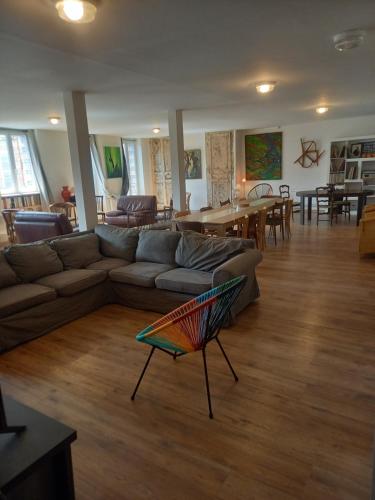 logement entier spacieux et confortable à 1 h de Paris - Apartment - Courtenay