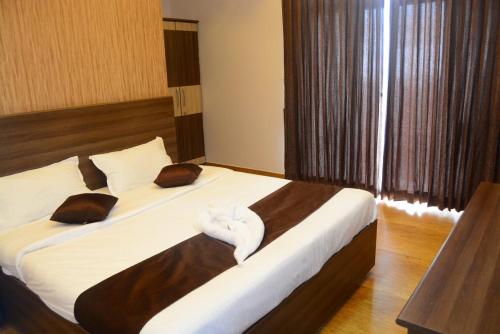 Vanam Holidays Inn