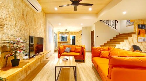 JB City Villa (Private Pool) in Stulang Bahru