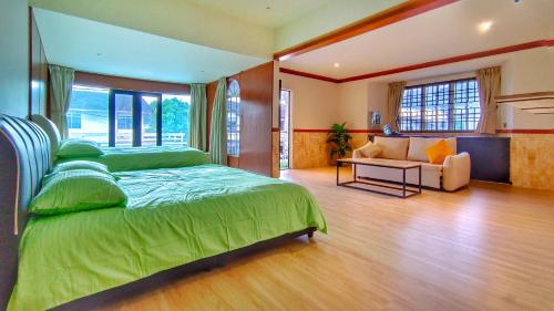 JB City Villa (Private Pool) in Stulang Bahru