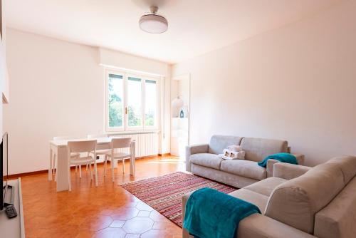 JOIVY Chic flat with balcony, Rapallo (foto 3)