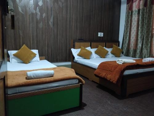 Hotel Kashmir Heart Q Residency in Srinagar