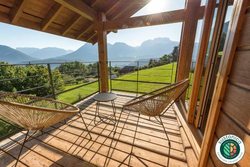 Wood & Art - Maison 360 vue lac Annecy by LocationlacAnnecy, LLA Selections