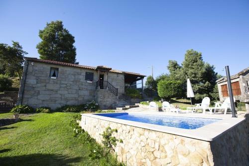 Casa Rural Turística Casa Nicolau 1 (Casa Rural Turistica Casa Nicolau 1) in Lama