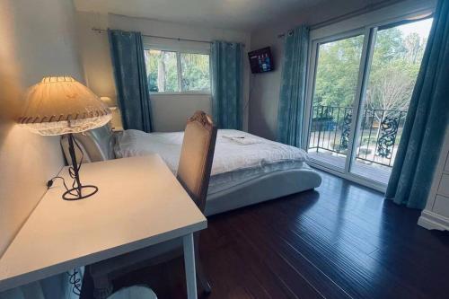 6# King bed/1G Internet access/Free parking space in Hacienda Heights (CA)